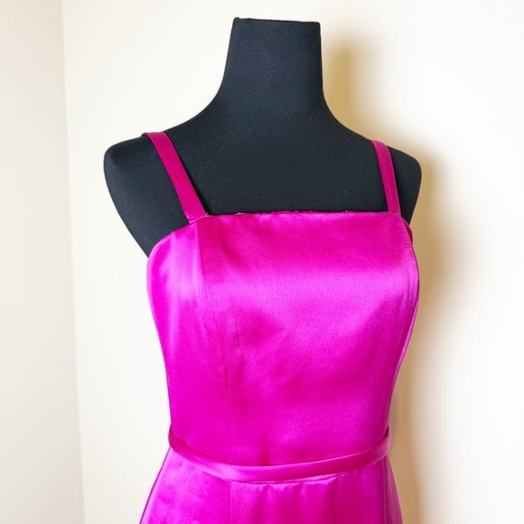 Amsale Bridesmaid Dress size 6 - Picture 5 of 13